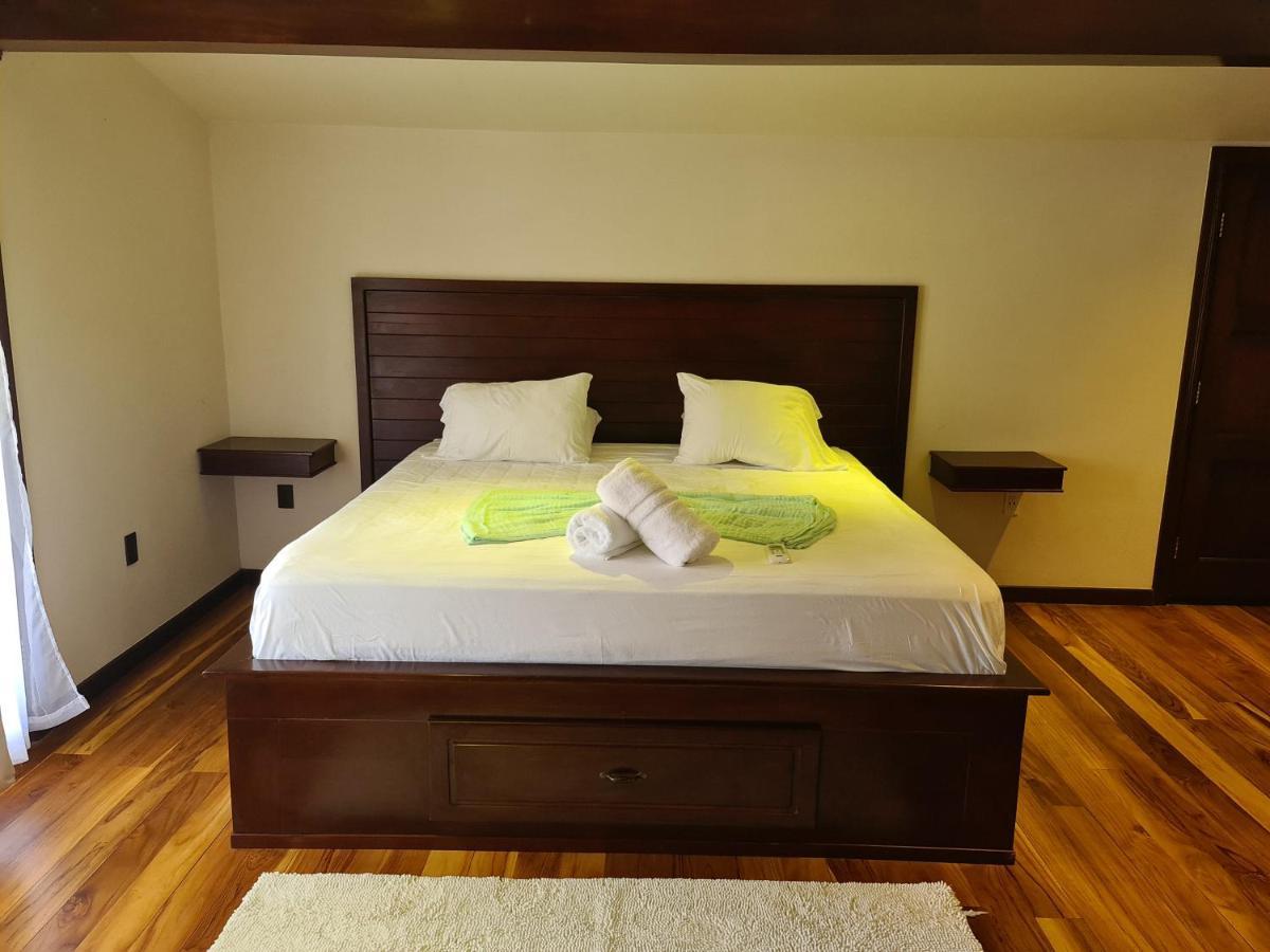 Hona Beach Hotel Dominical Esterno foto