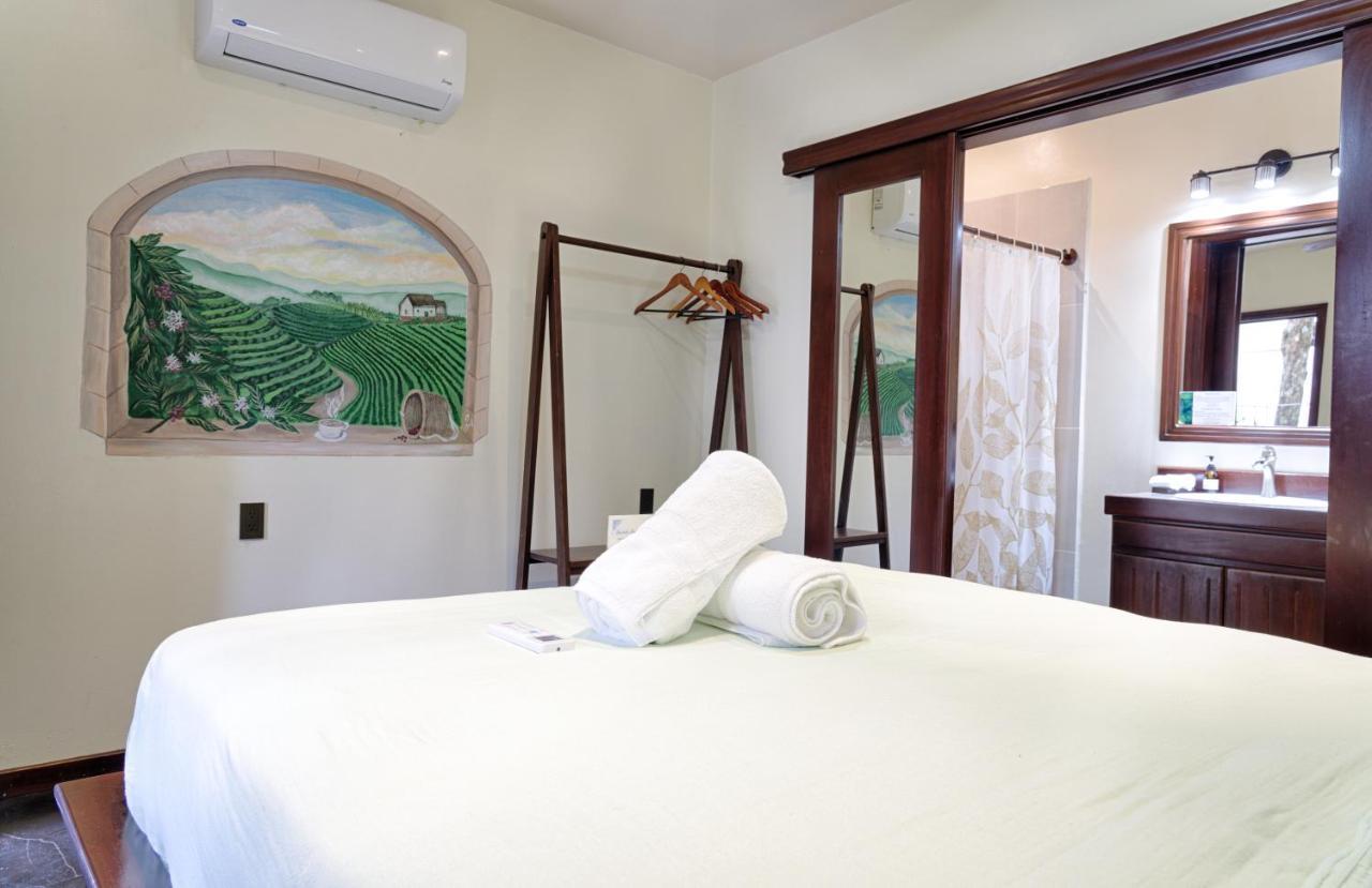 Hona Beach Hotel Dominical Esterno foto