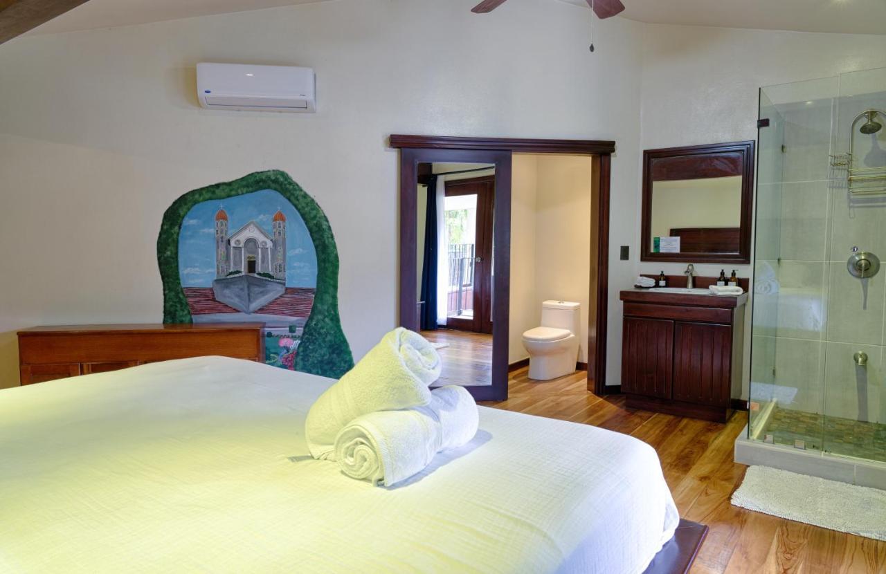 Hona Beach Hotel Dominical Esterno foto